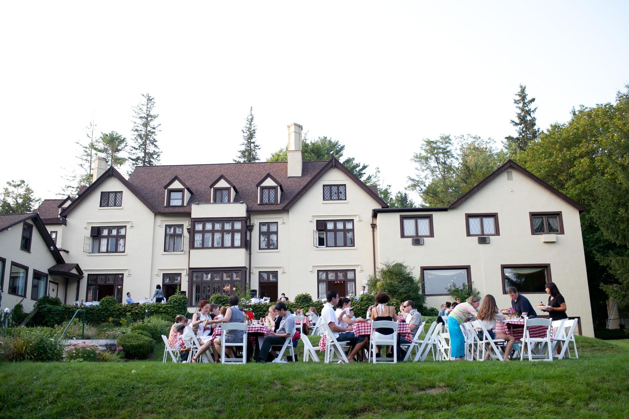 Seven Hills Inn Lenox Dış mekan fotoğraf