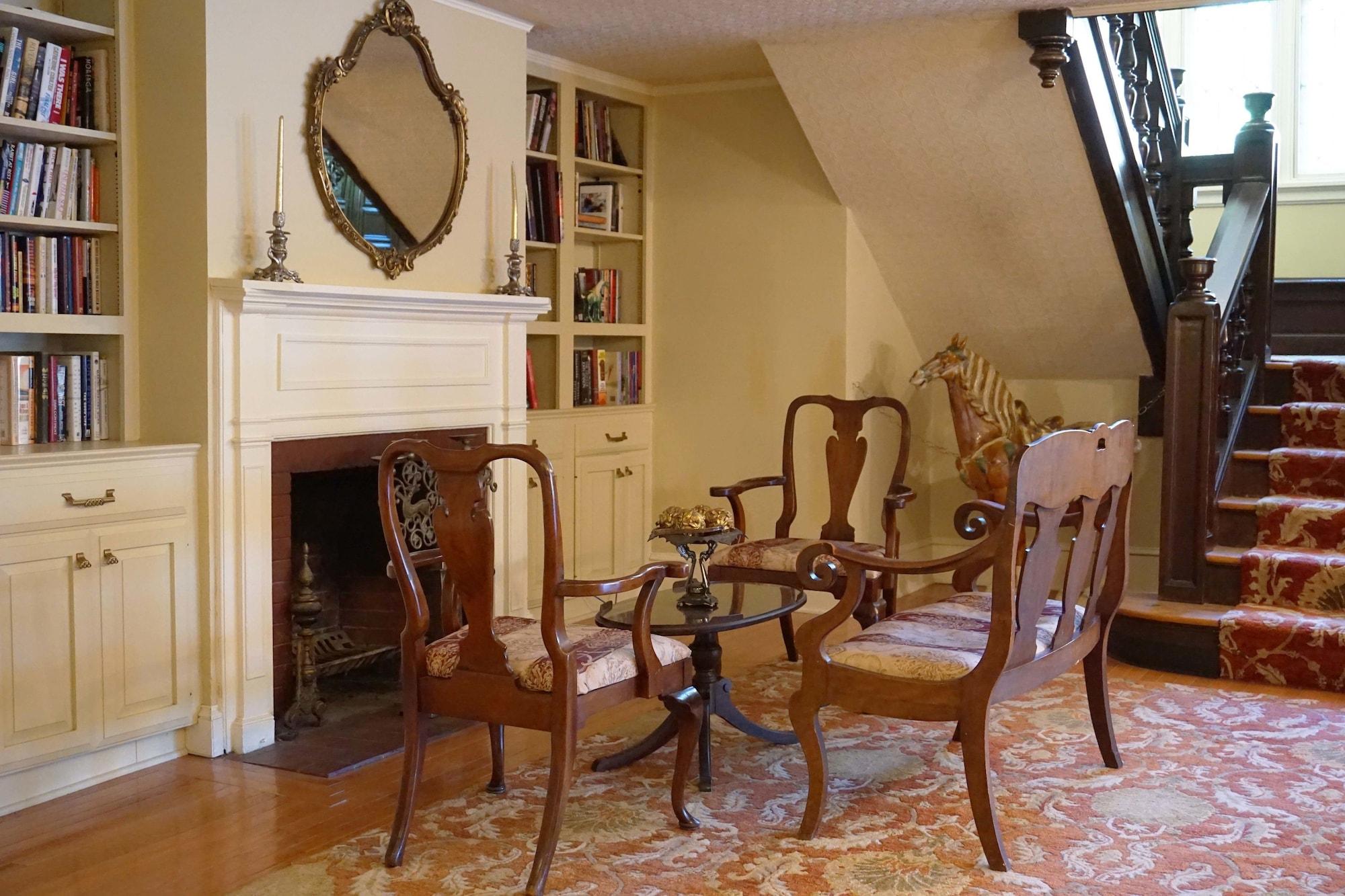 Seven Hills Inn Lenox Dış mekan fotoğraf