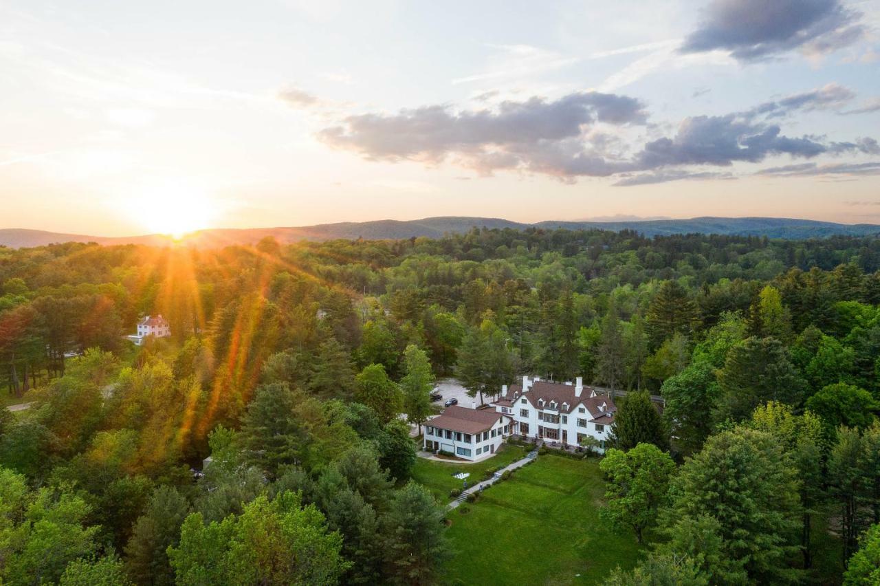 Seven Hills Inn Lenox Dış mekan fotoğraf
